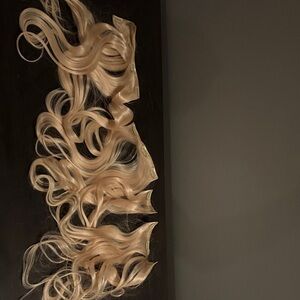 Bellami Ash Blonde 18 inch clip-in silk seam Hair Extensions